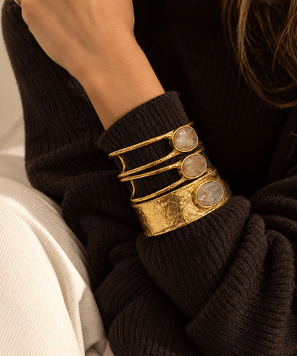 Bracciale KAOS Rigido Dorato con Ametista Verde - ANIMO
