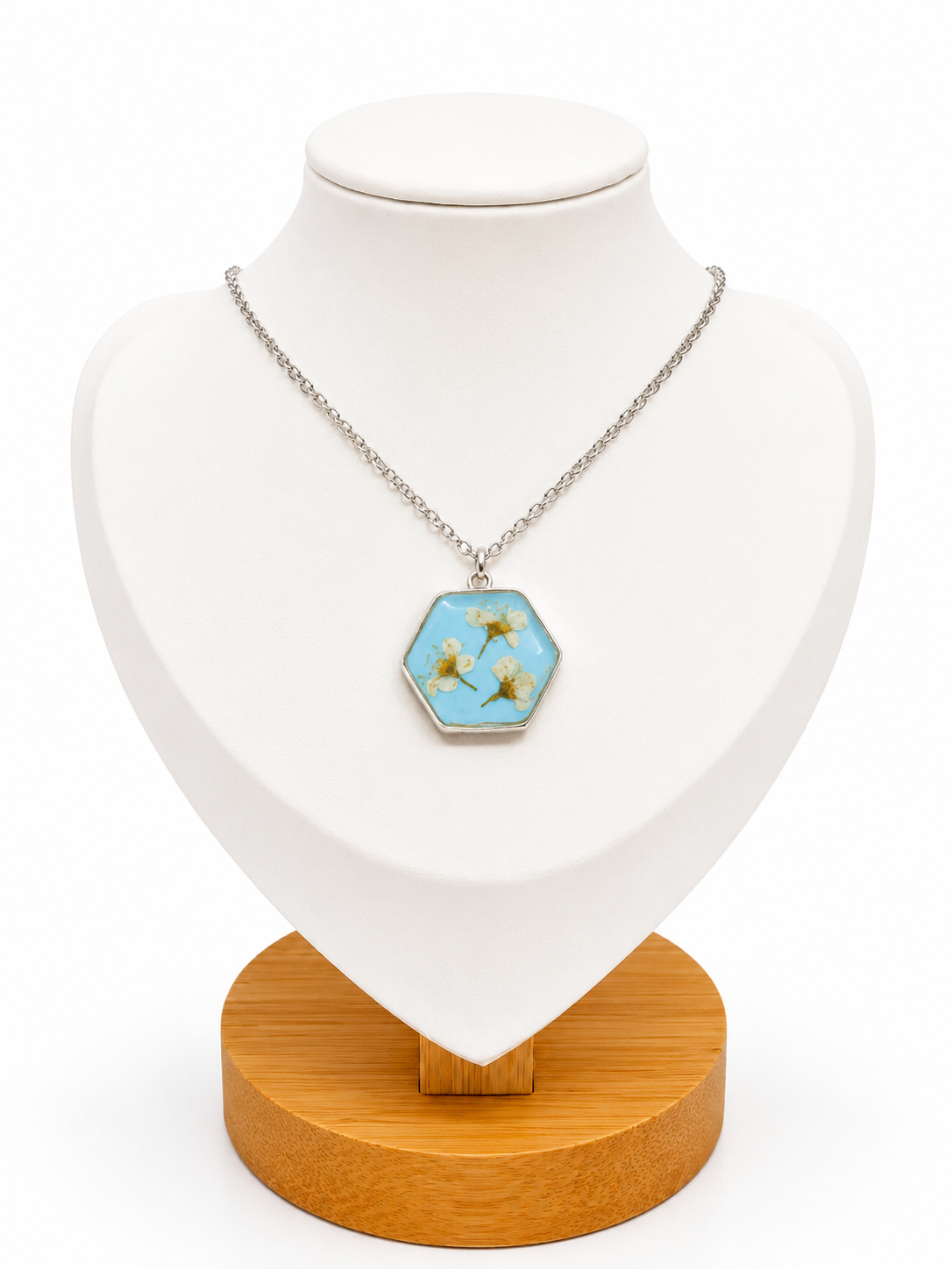 Collana Artigianale con Fiori di Campo Essiccati in Resina Azzurra – Acciaio Inossidabile